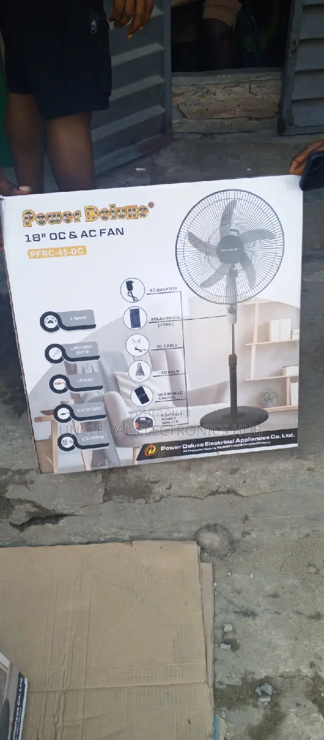 Power Deluxe 18" DC/AC Standing Fan
