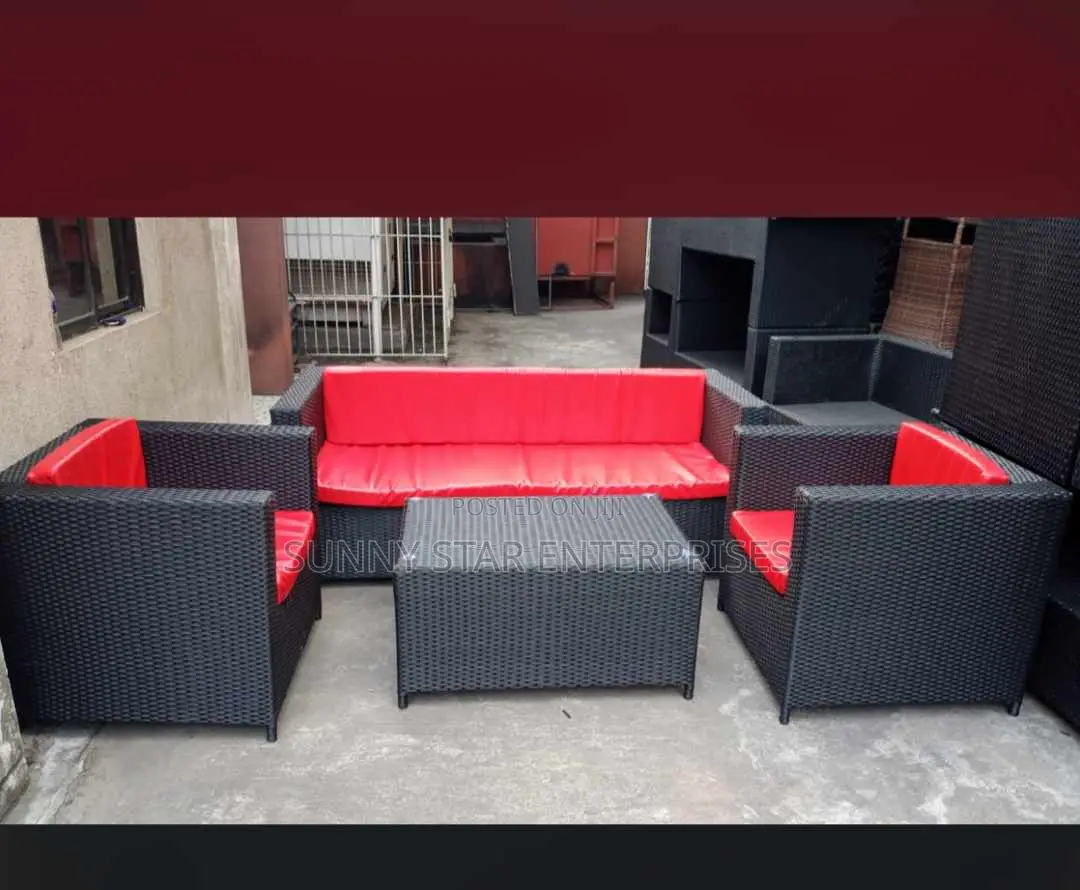 Quality Executive Set of Cane Chair for Hotels Bars and Home