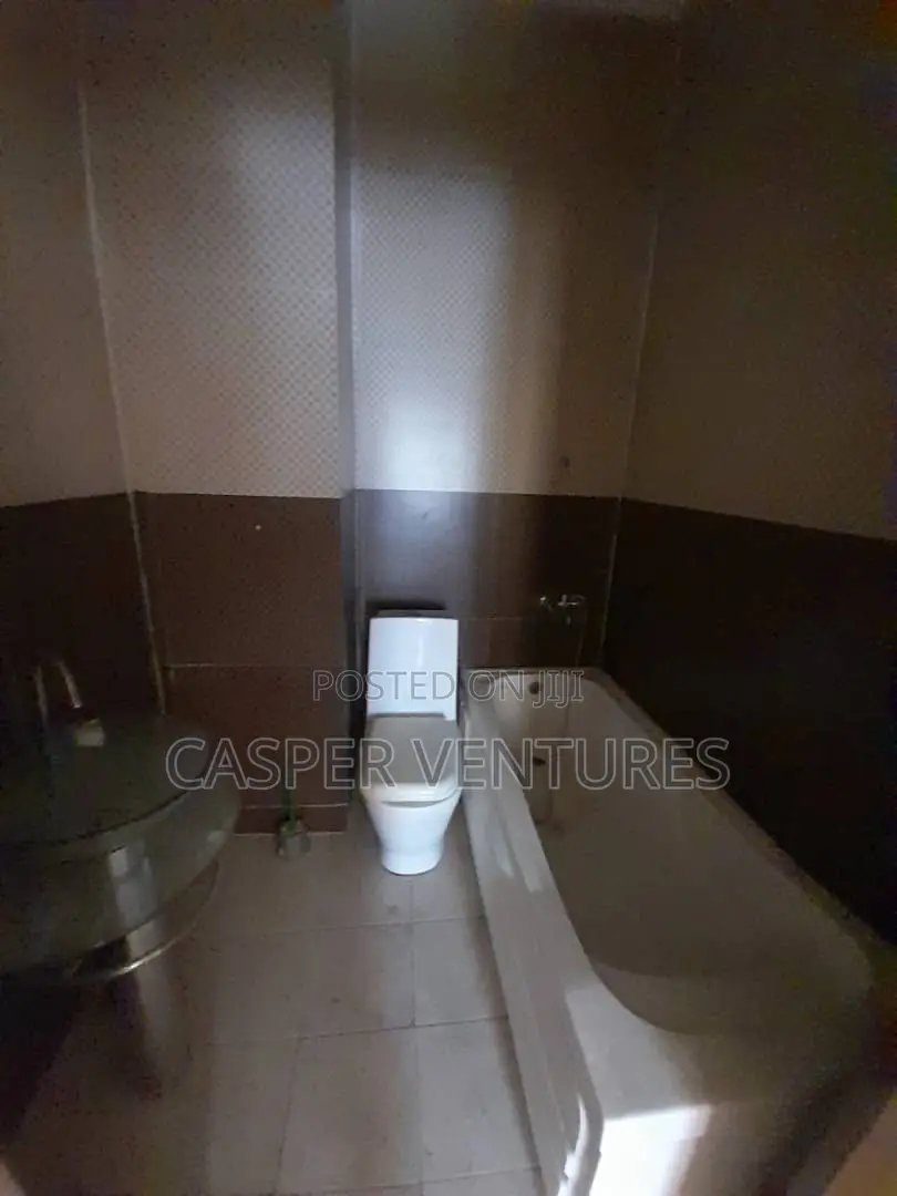 Mini Flat in Cruiz, Ikate for rent