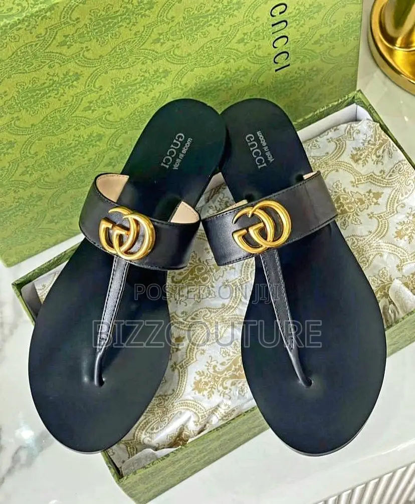 Original GUCCI Double G Slippers Available in Store