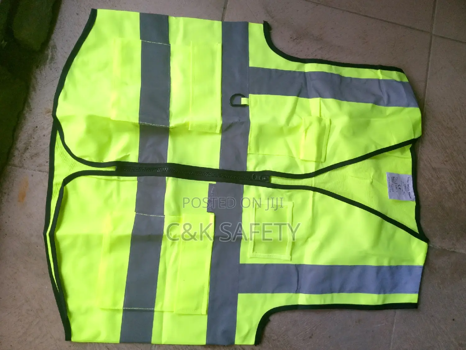 Reflective Jacket With Pockets