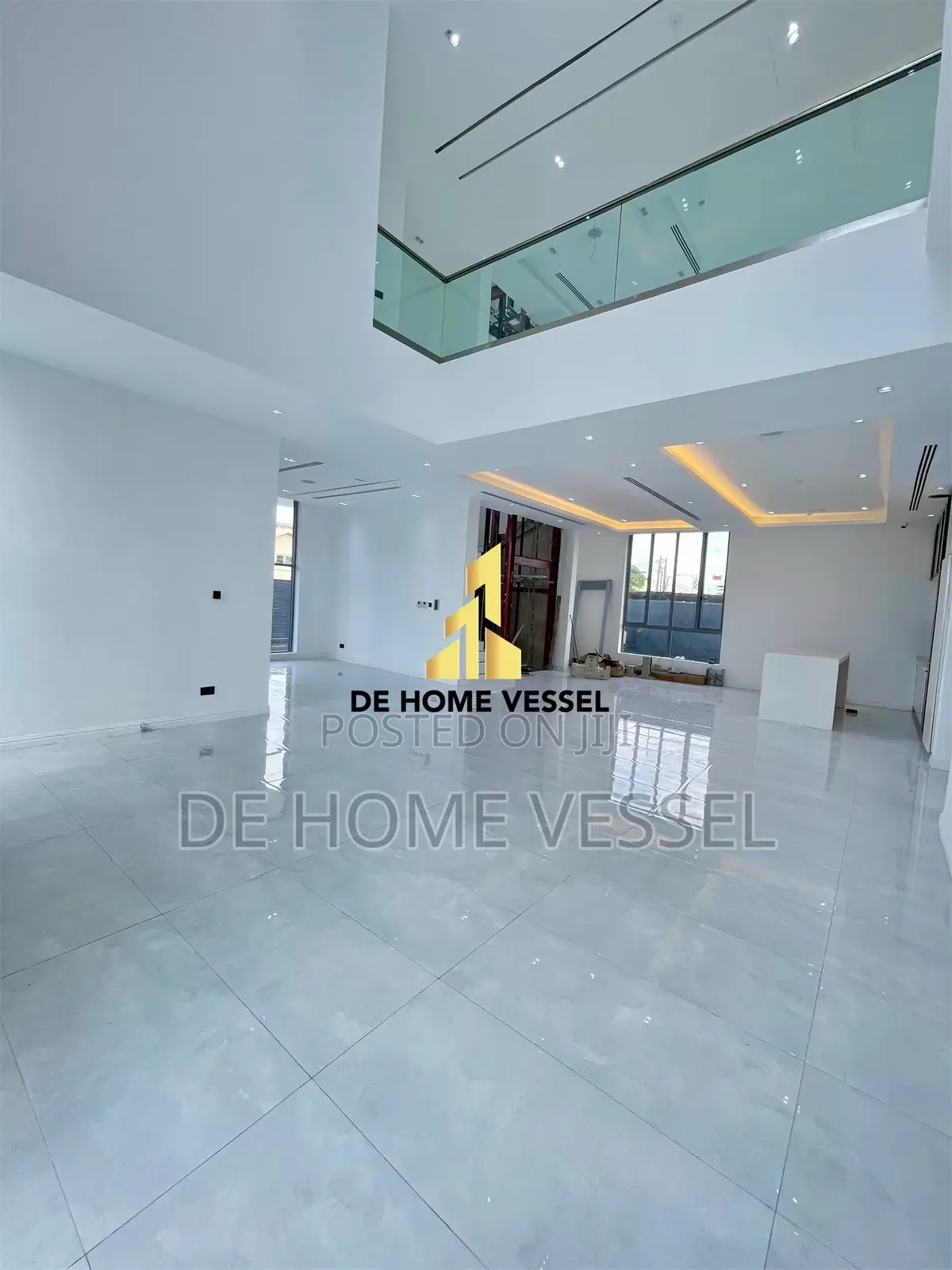 5bdrm Duplex in Lekki Phase 1 for sale