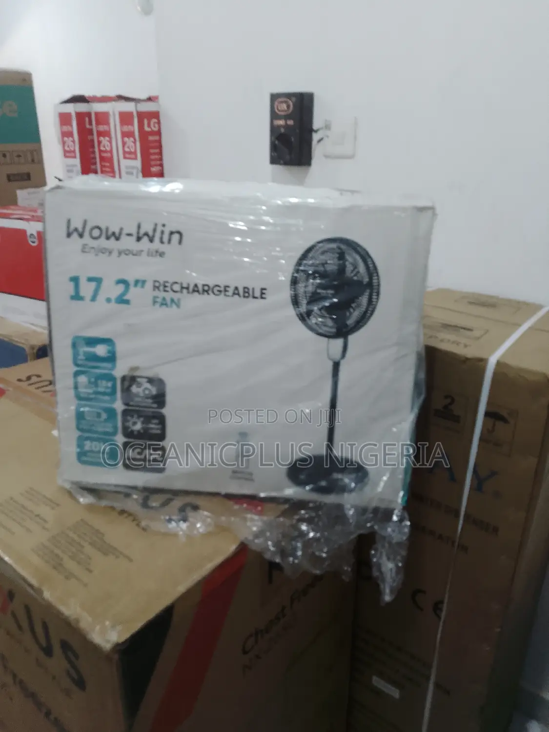 17.2 Inches Wow-Win Rechargeable Fan in Stock Now! 