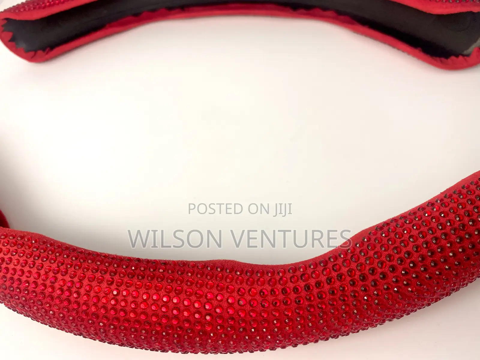 Diamond Encrusted Steering Wheel Grip for All Cars