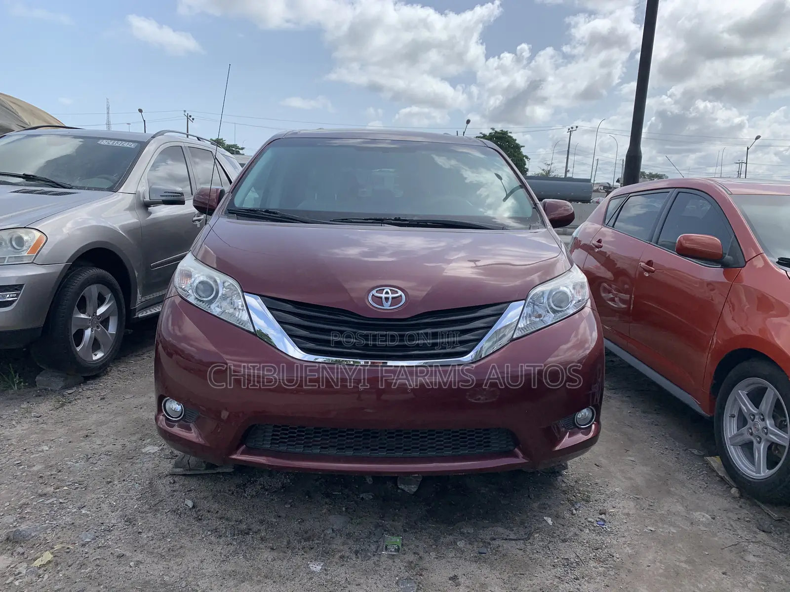 Toyota Sienna LE 8 Passenger 2012 Red