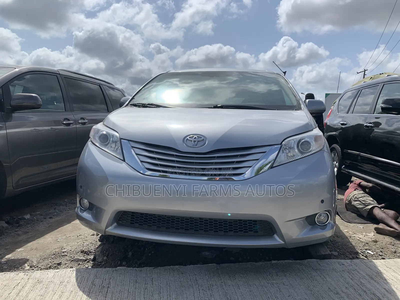 Toyota Sienna Limited AWD 7-Passenger 2013 Silver