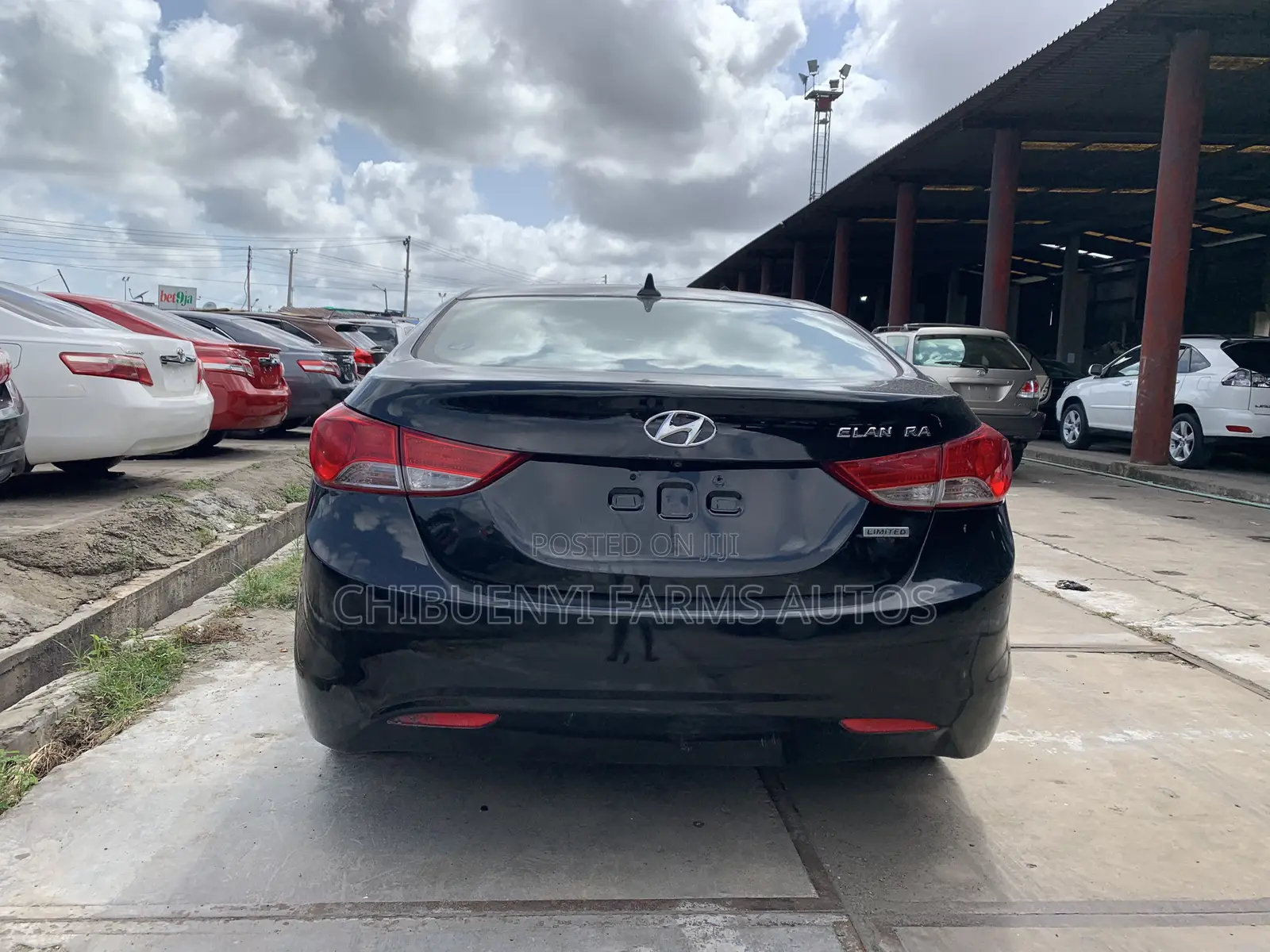 Hyundai Elantra Limited 2011 Black