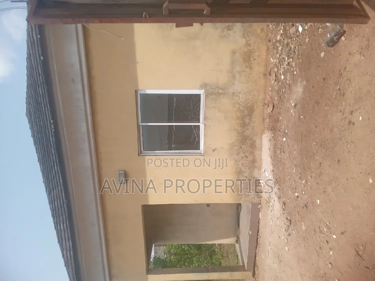 Total of 3 Plots of Land With an Uncompleted Building