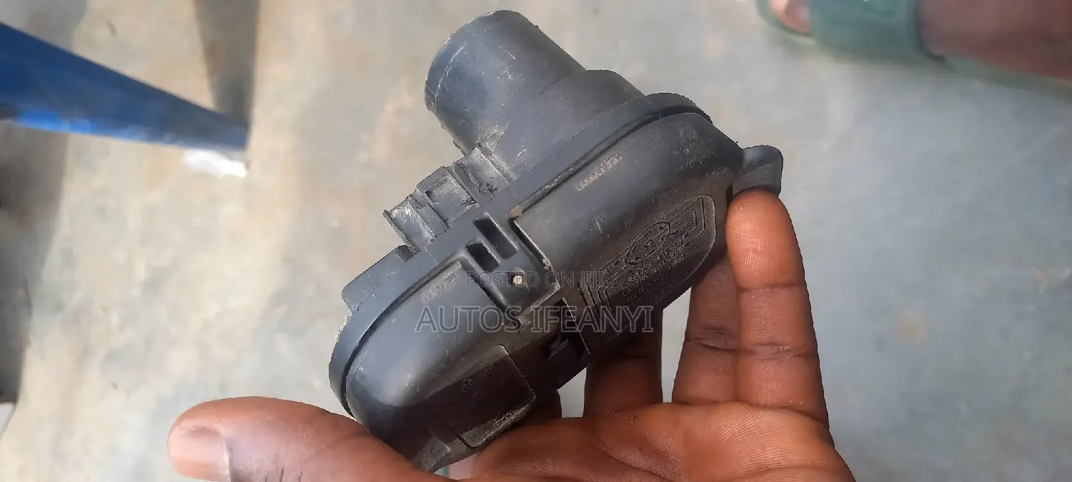 Toyota Tacoma 2018 Back Bumper Sensor
