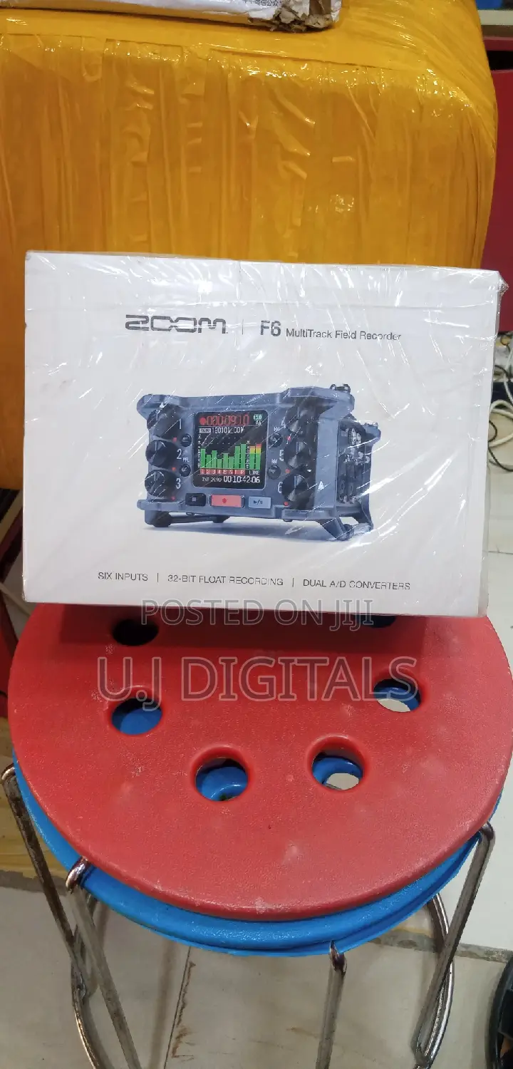 Zoom F6 Multi-Track Field Recorder