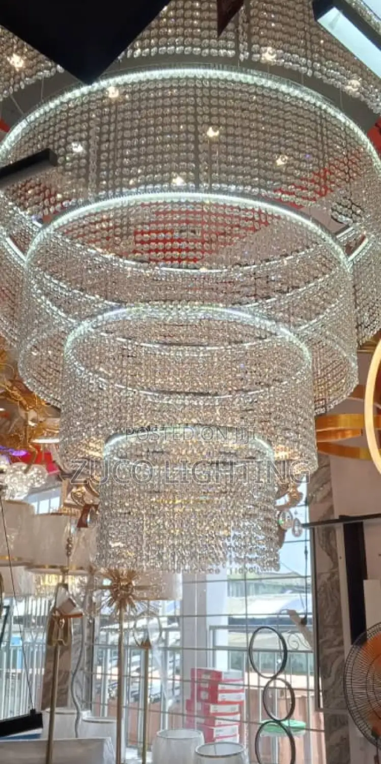 Modern Luxury LED Creative Dropping Chandelier Light