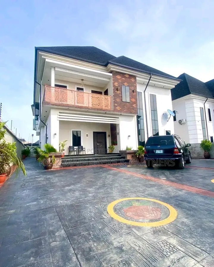 5bdrm Duplex in Cedarwood Estate, Port-Harcourt for sale