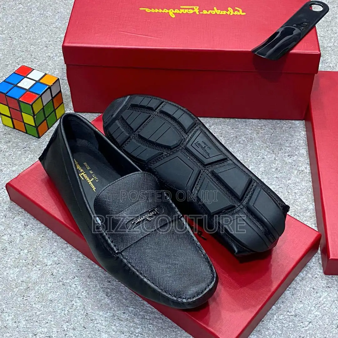 Original SALVATORE FERRAGAMO Driver's Available in Store