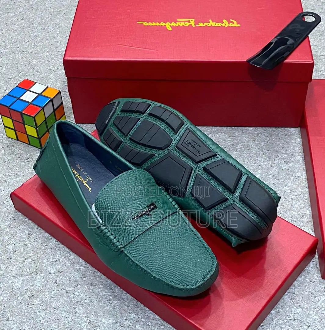 Original SALVATORE FERRAGAMO Driver's Available in Store