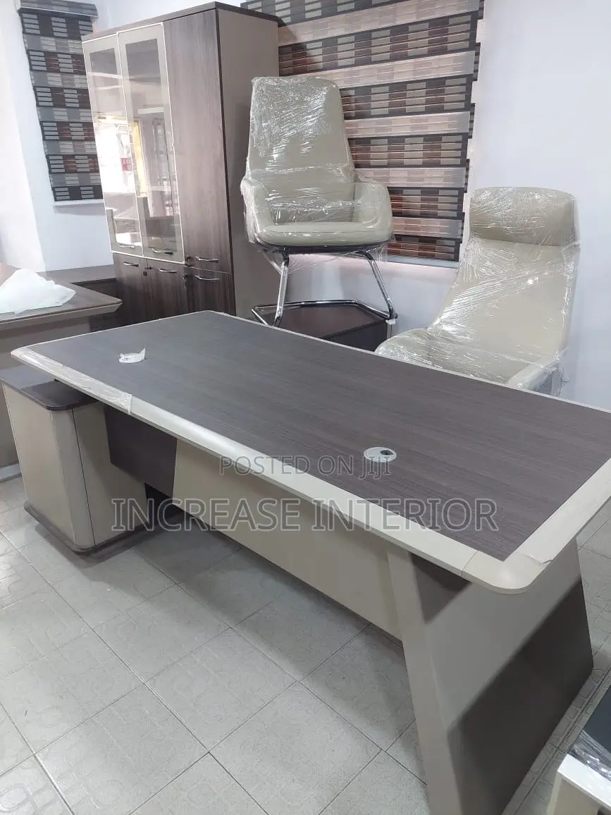 Executive Quality Imported Director Office Table.