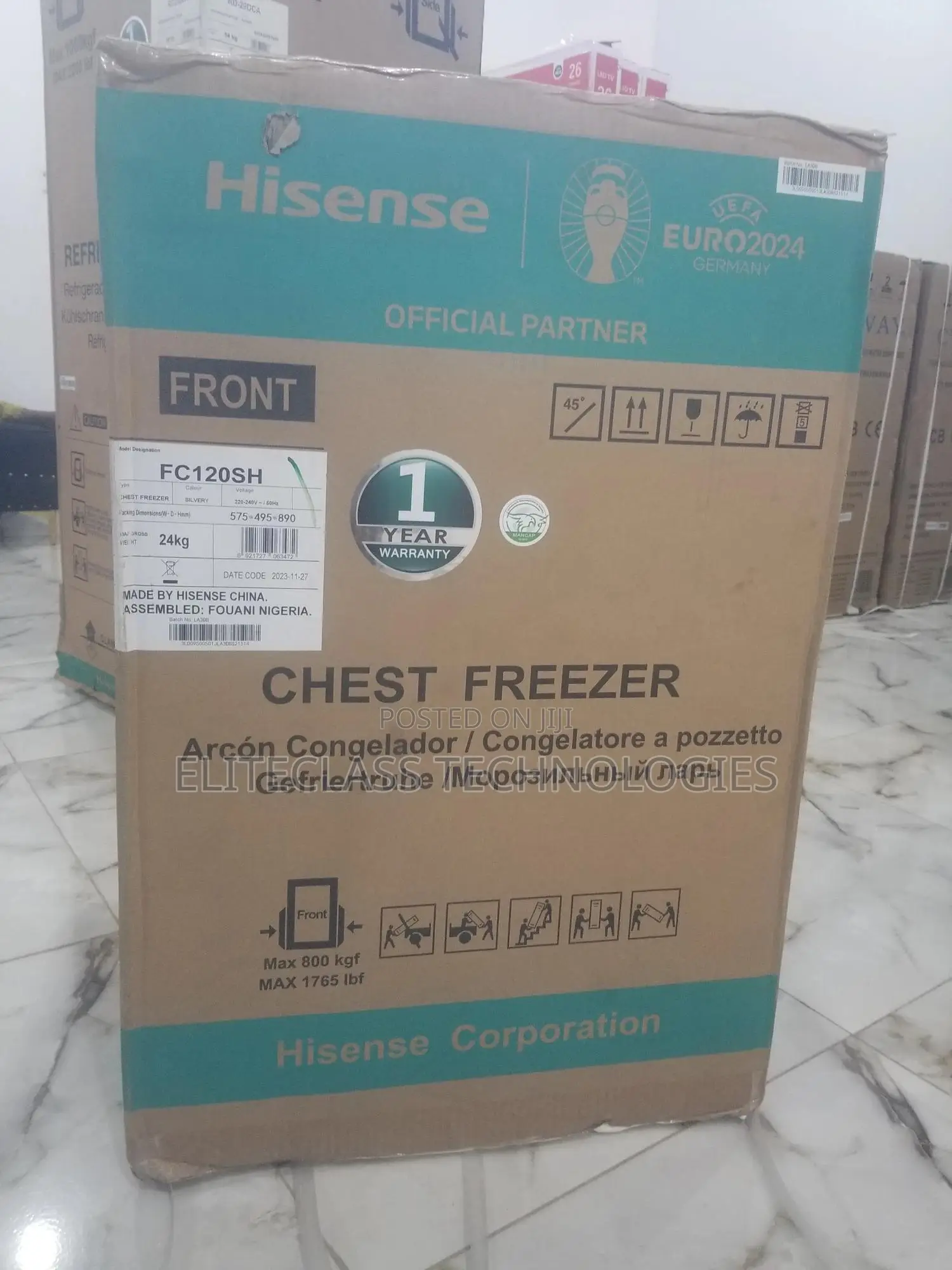 Standard and Affordable Hisense Chest Freezer FC-120SH.