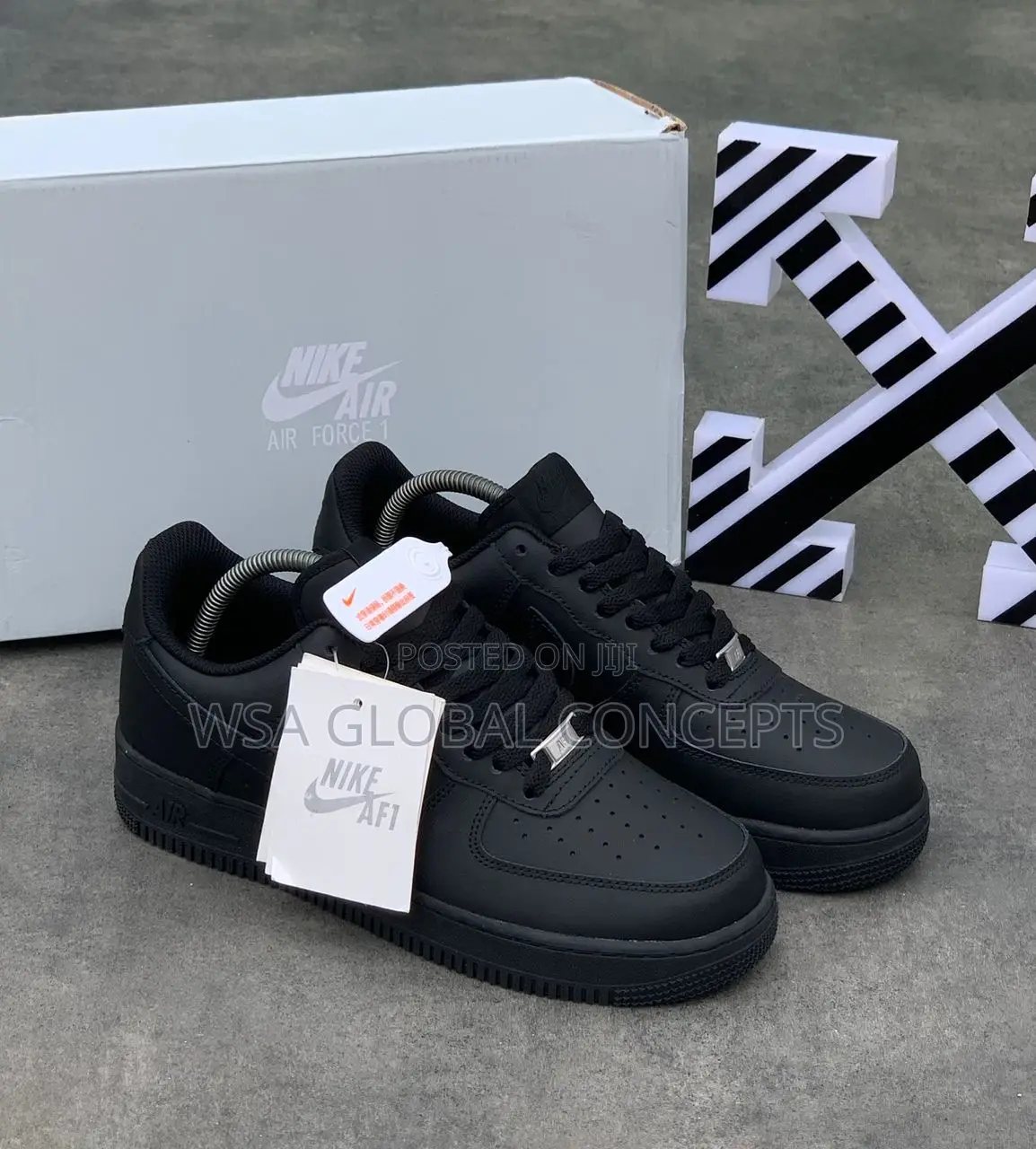 Nike Air Force 1 Low Black Sneakers