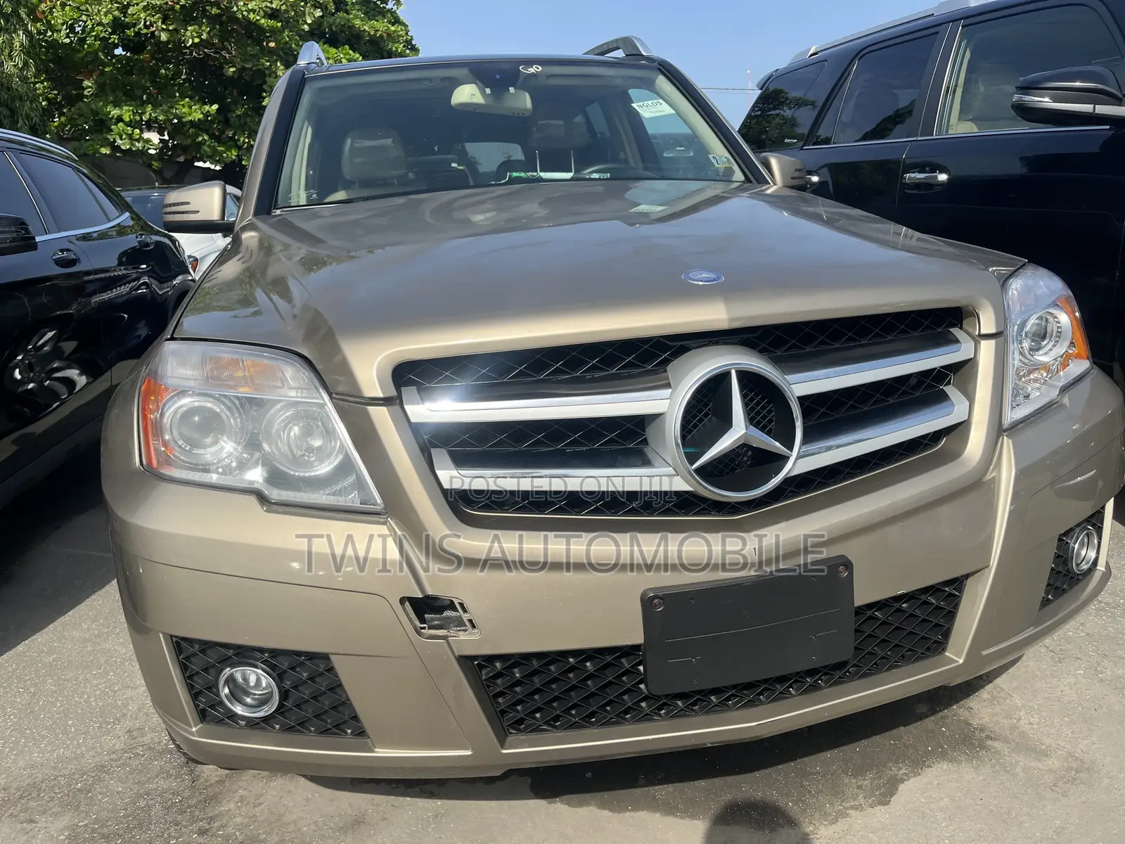 Mercedes-Benz GLK-Class 350 4MATIC 2011 Gold
