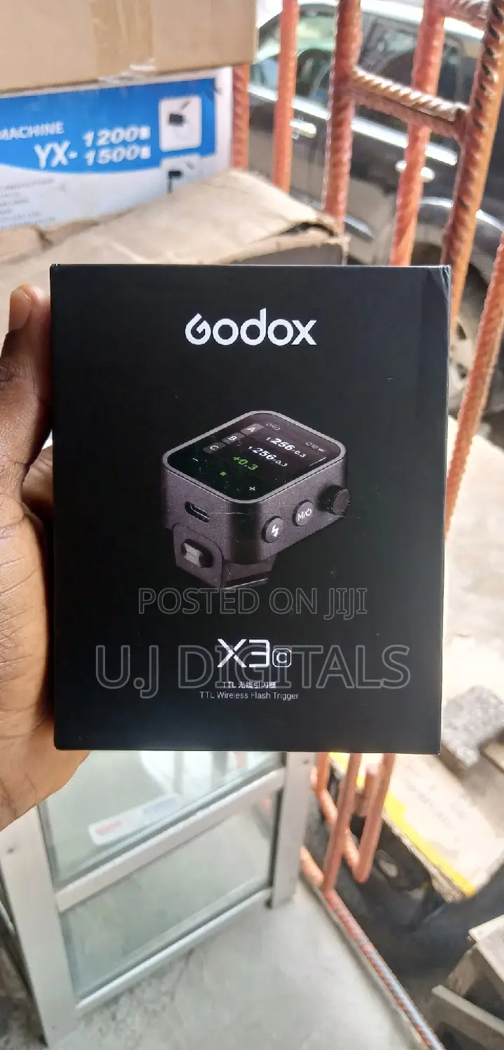 Godox X3 Touch Screen Wireless Flash Trigger