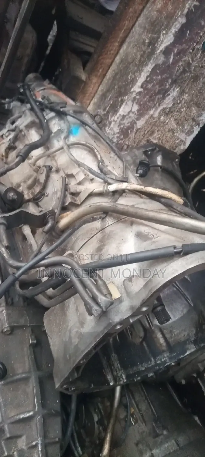 Nissan Infiniti FX35 2005 Transmission.