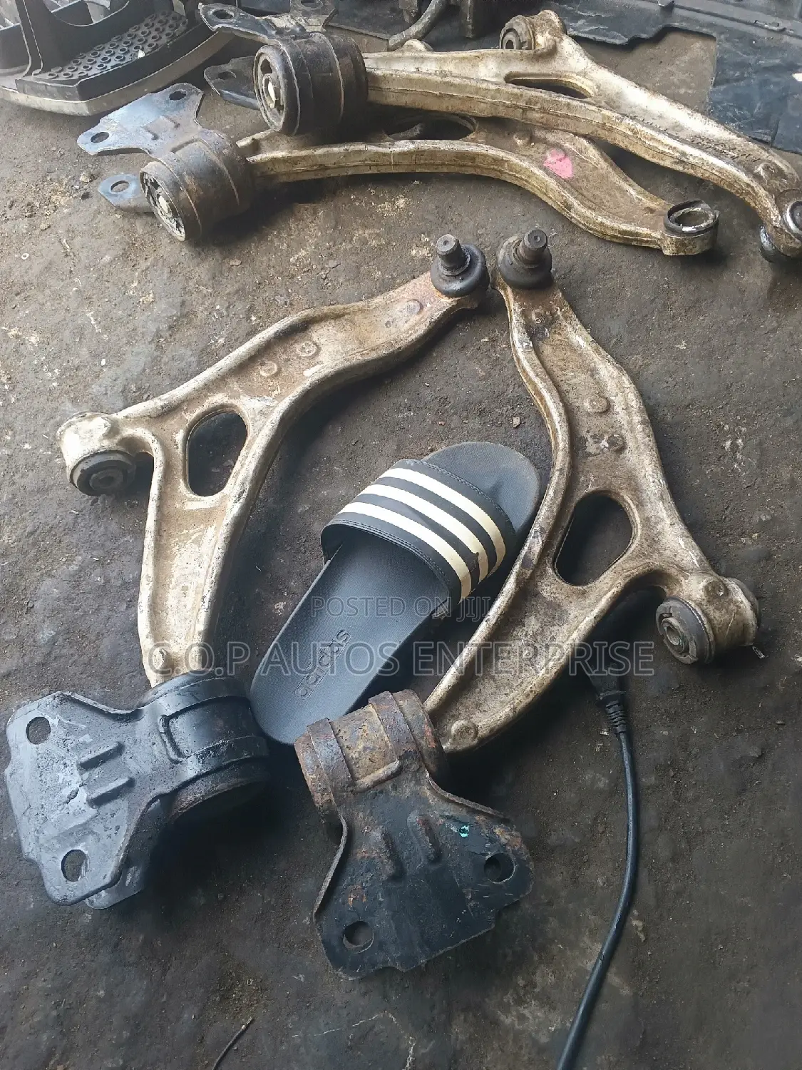 Low Arm For Ford Fusion, Edge, Focus, Escape