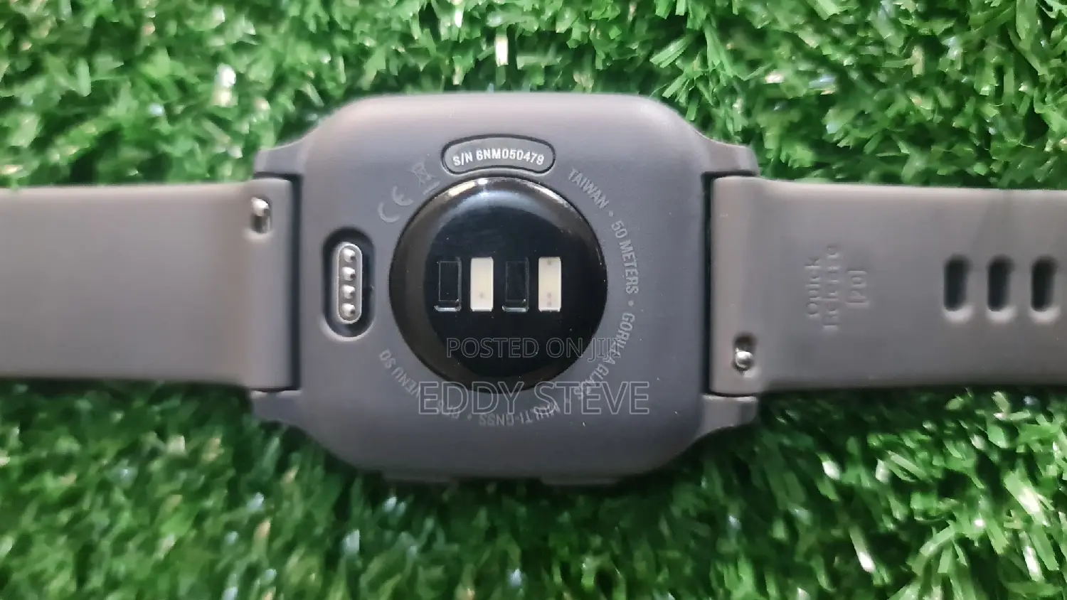 London Used Garmin Venu SQ