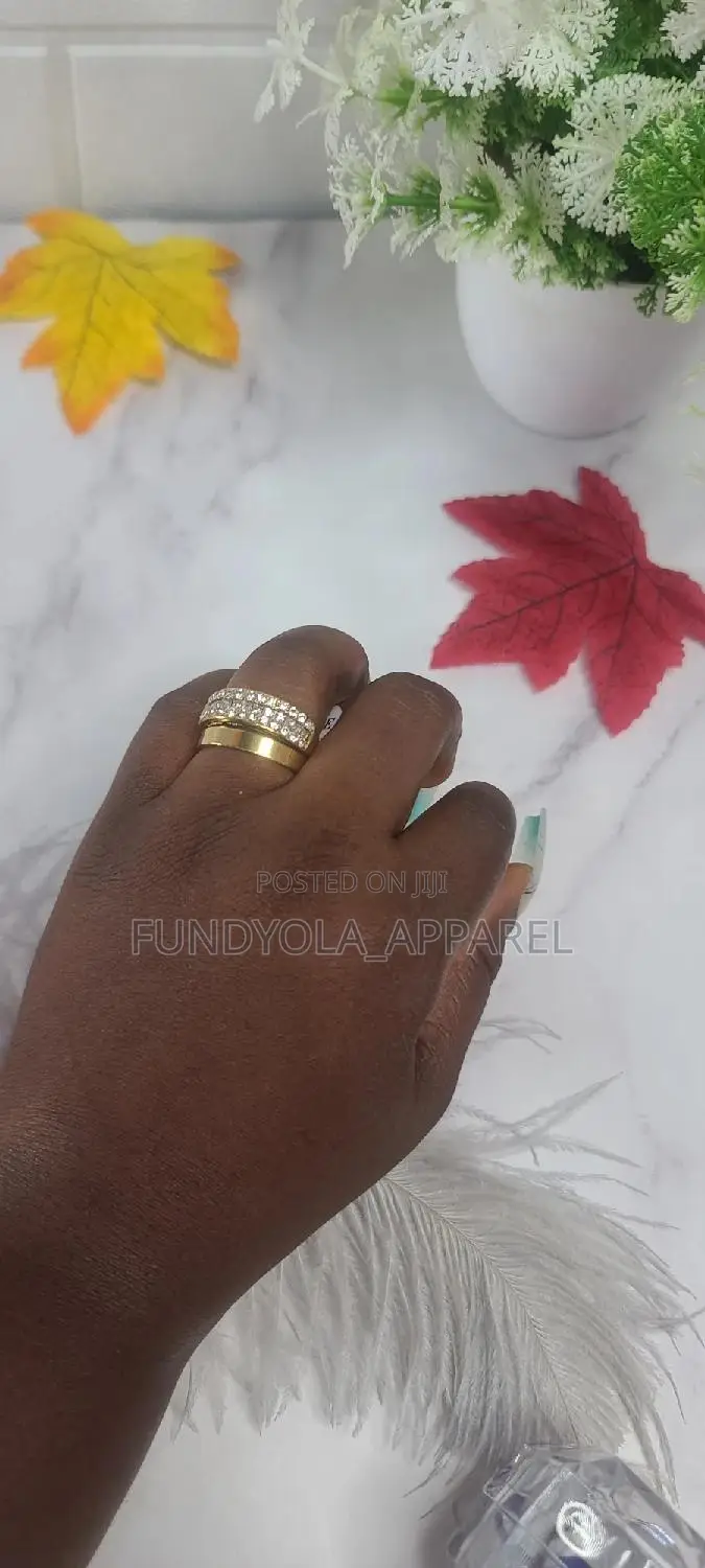 Gold Wedding Ring for Brides