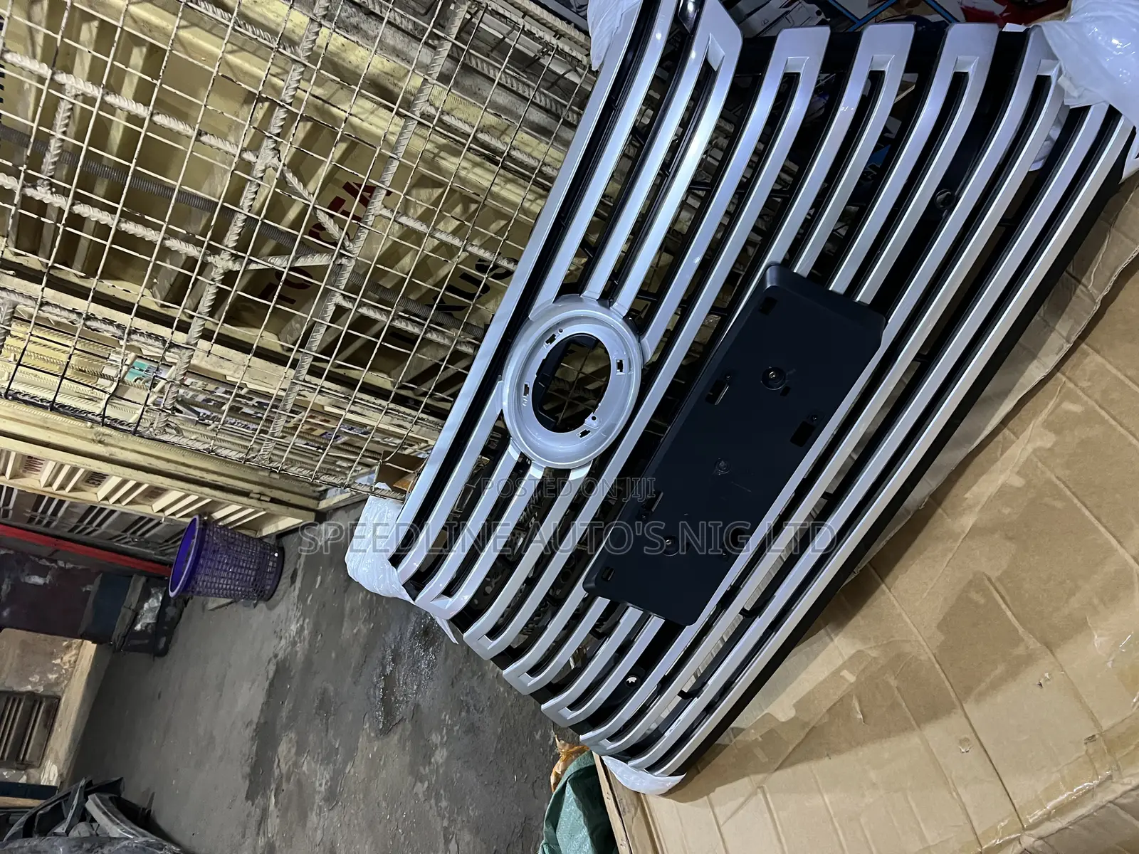 Complete Front Grille Lexus Lx600 2023/2024 Model