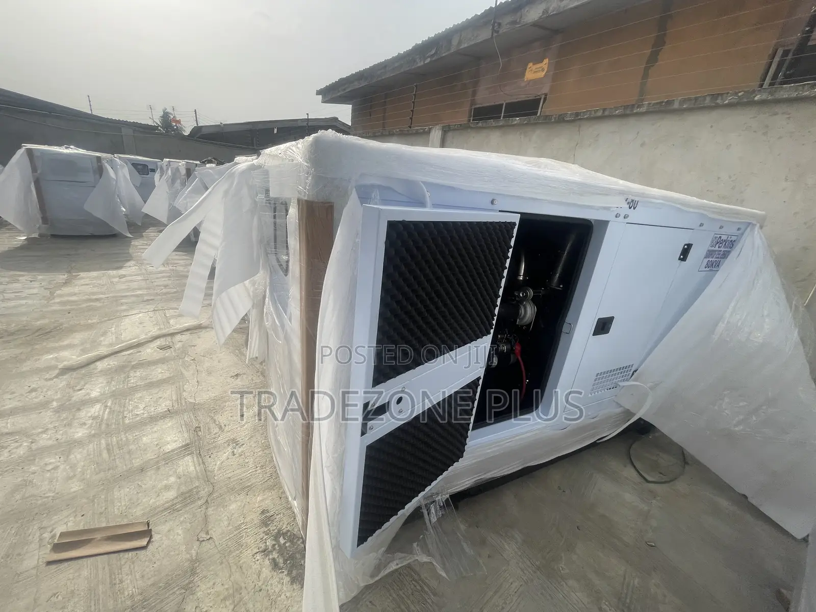 Effective Perkins 80kva DIESEL Generator