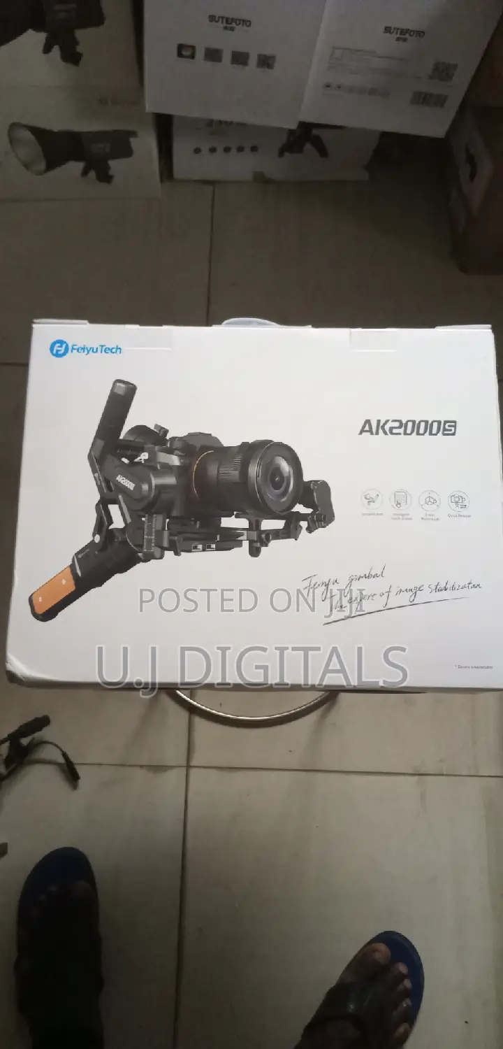 Feiyu-Tech AK2000S Camera Gimbal