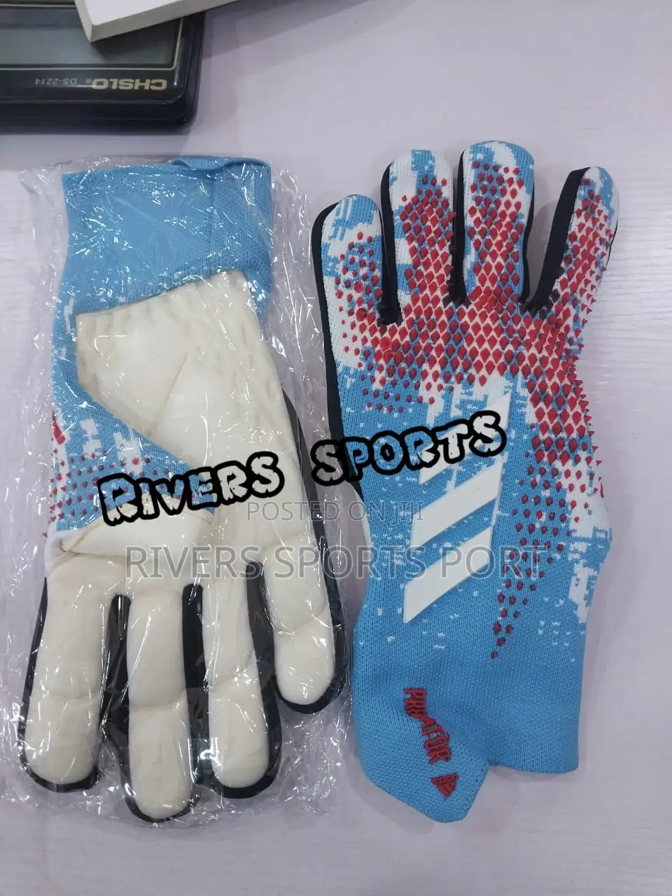 Adidas Predator Keeper's Glove