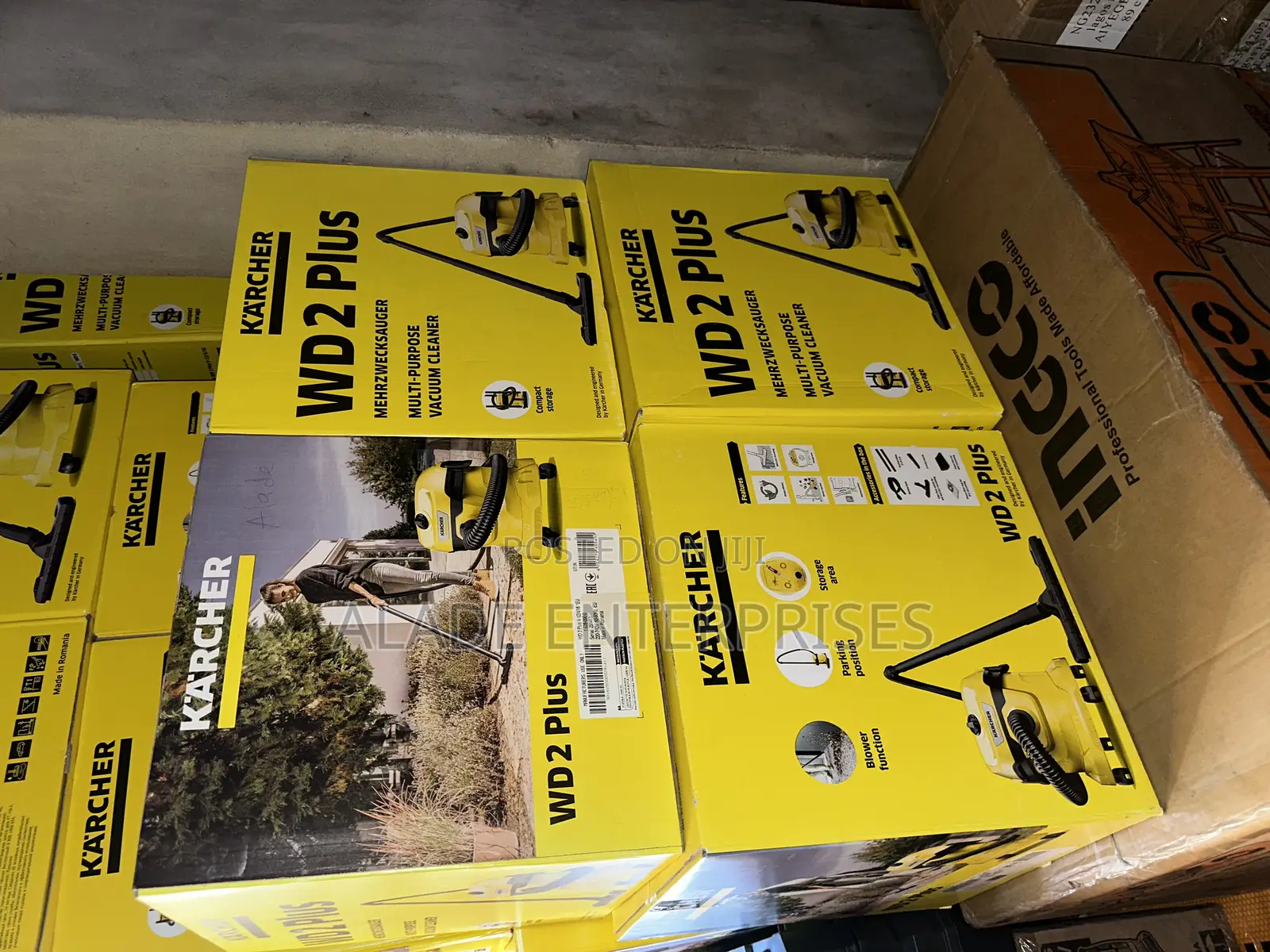 Karcher Wet And Dry Vacuum Cleaner WD 2 PLUS