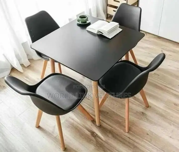 Top Quality Imported Restaurant Table