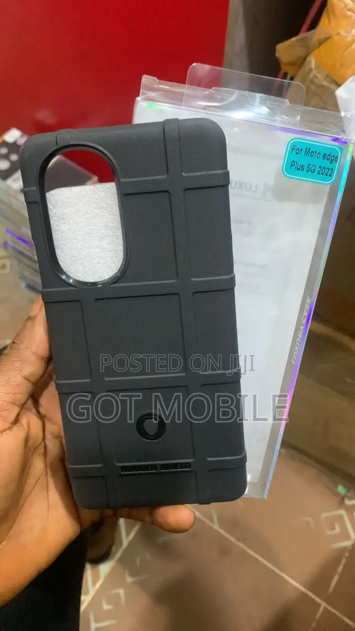 Motorola Edge Plus 5G Pouch