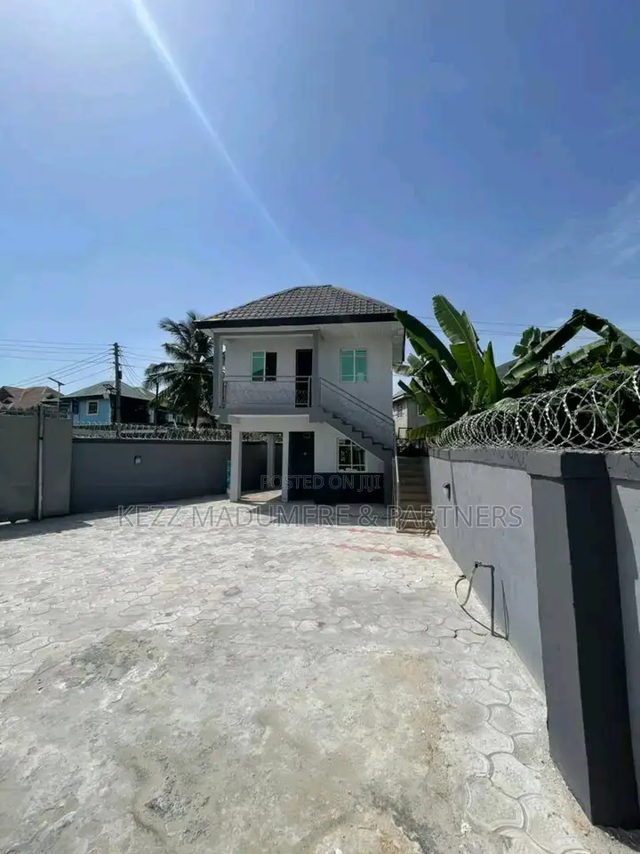 5bdrm Duplex in Dr Peter Odili , for sale