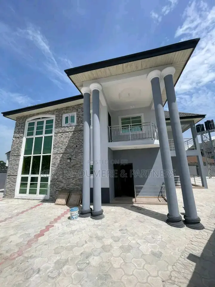 5bdrm Duplex in Dr Peter Odili , for sale