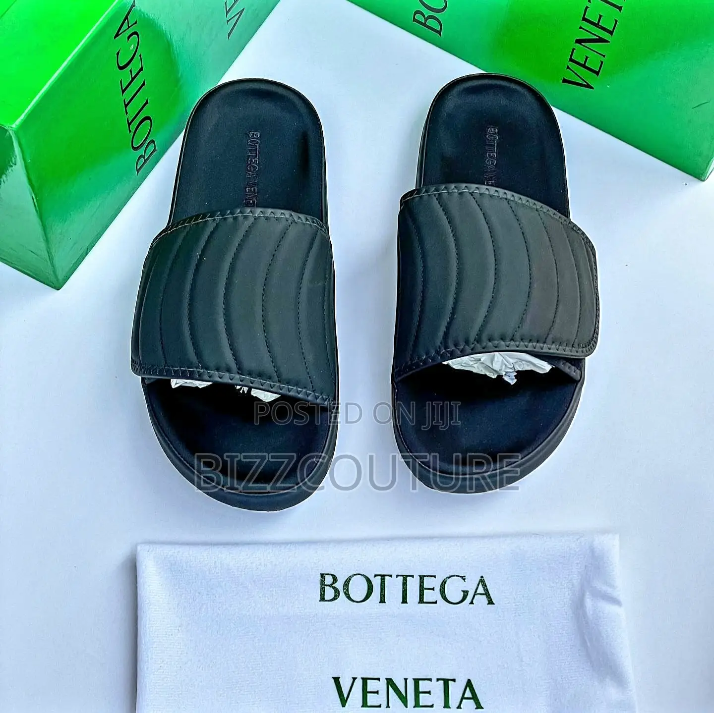 Original BOTTEGA VENETA Slides Available in Store