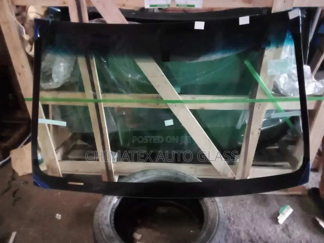 Toyota Corolla 2012 Windscreen Glass