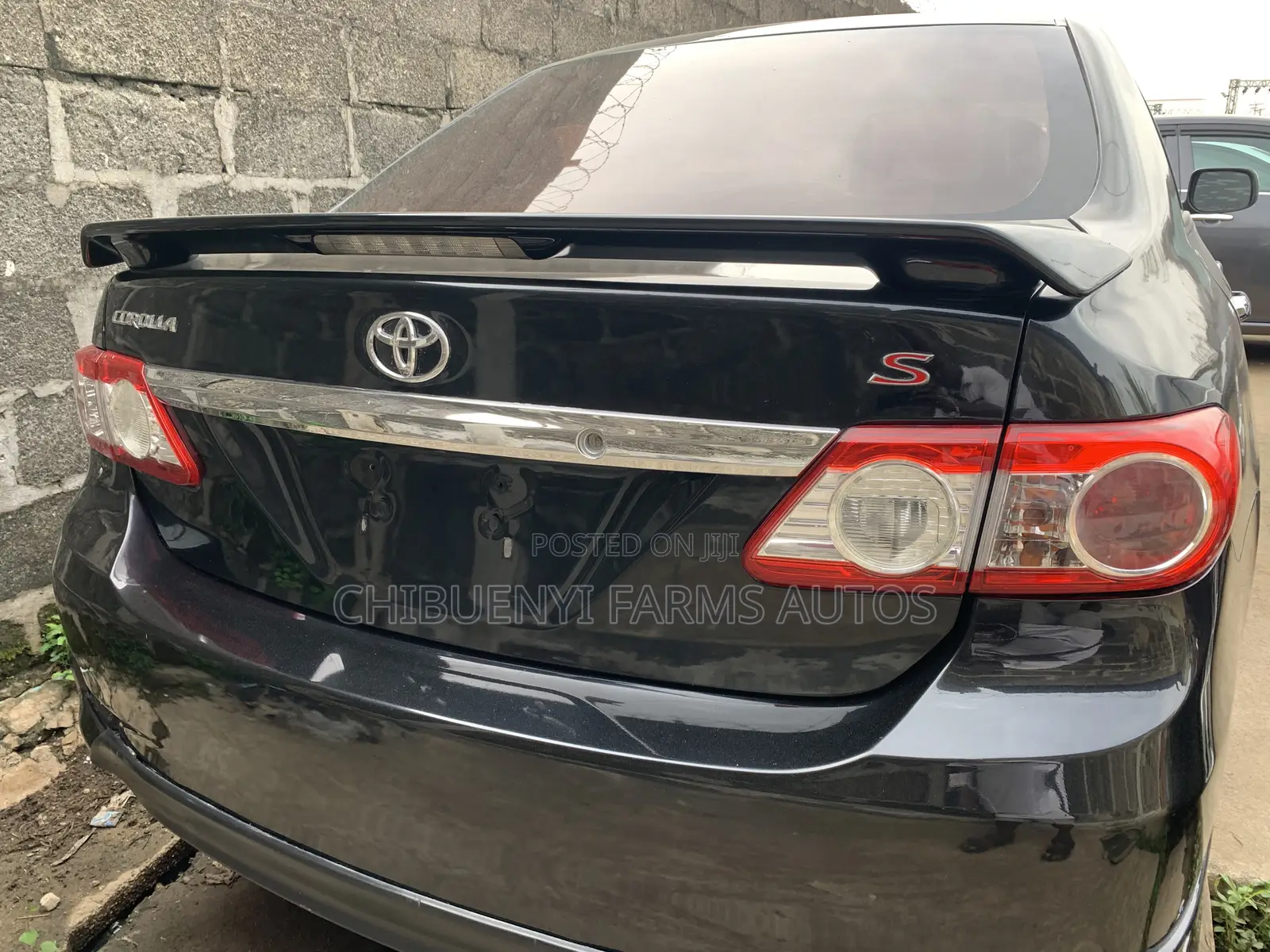Toyota Corolla 2013 Matt Black