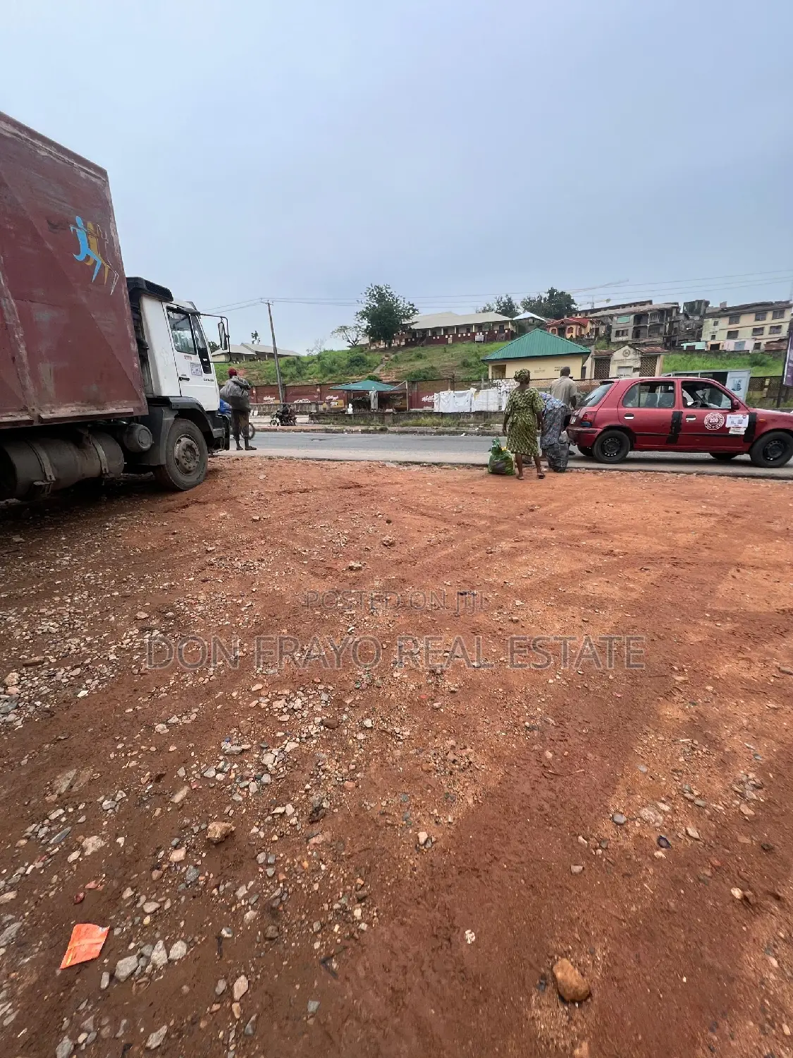 1250 SQM Land Facing Sango / Mokola Express Near Premier