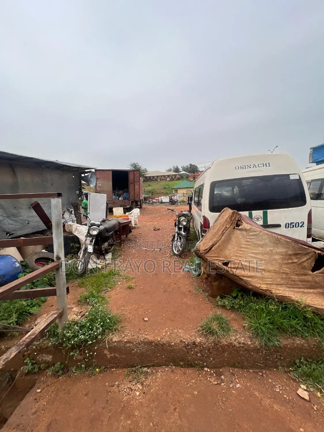 1250 SQM Land Facing Sango / Mokola Express Near Premier
