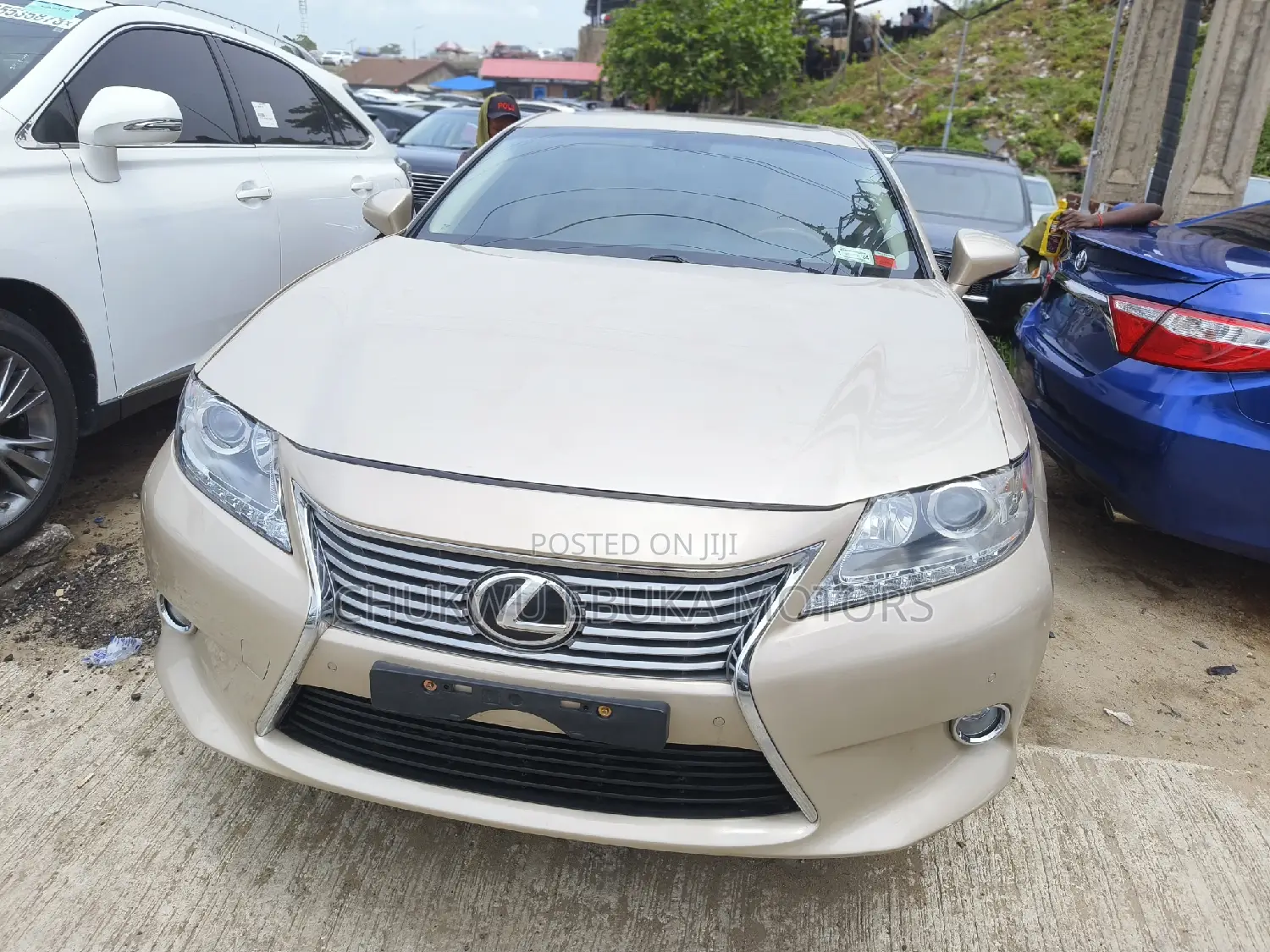 Lexus ES 350 FWD 2013 Gold