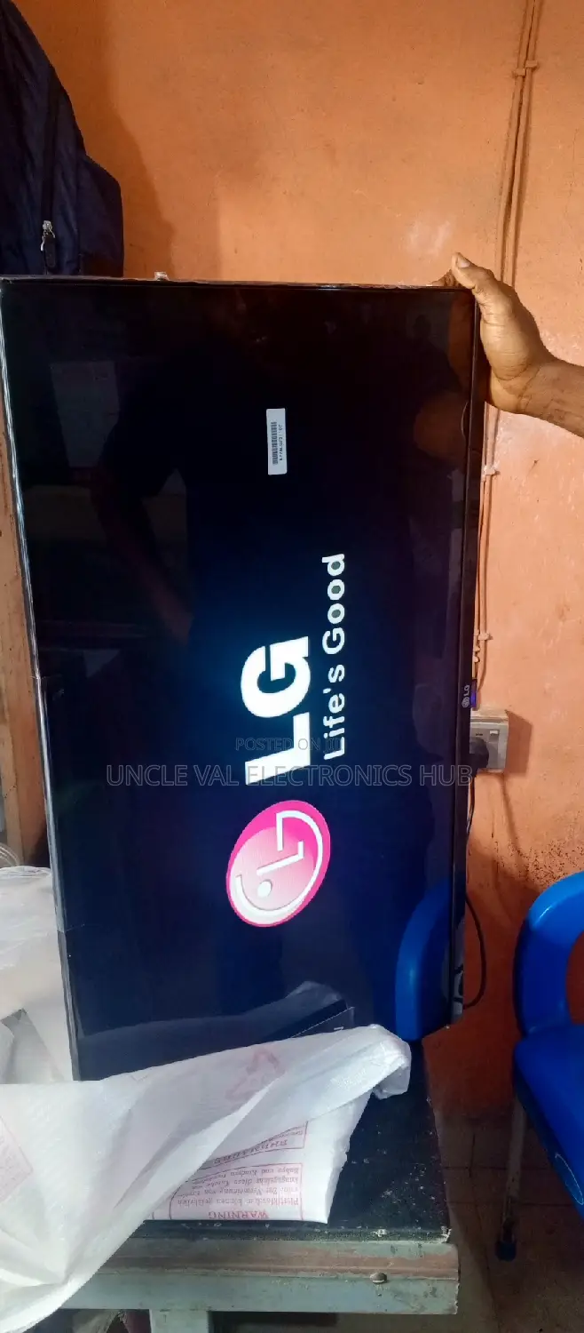 Lg 32" Smart Tv