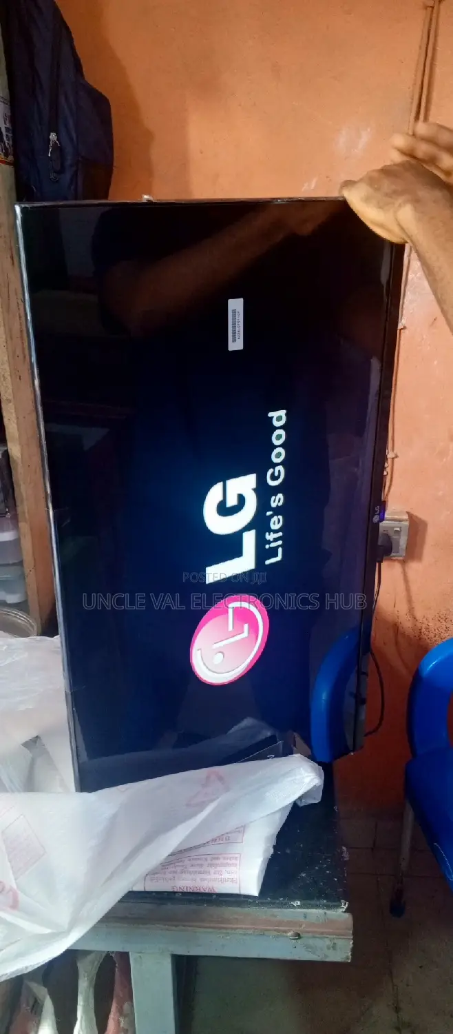 Lg 32" Smart Tv