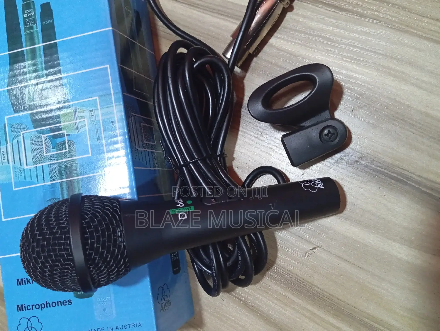 Akg Wire Microphone