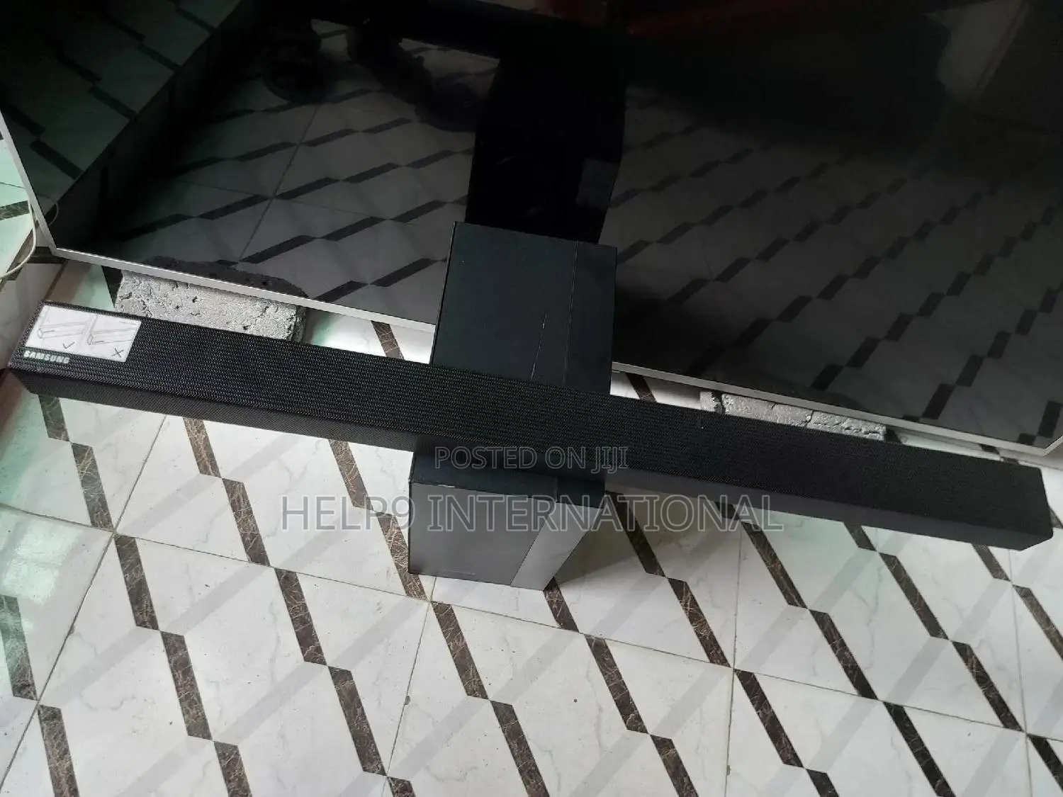 Powerful Samsung Wireless Sound Bar