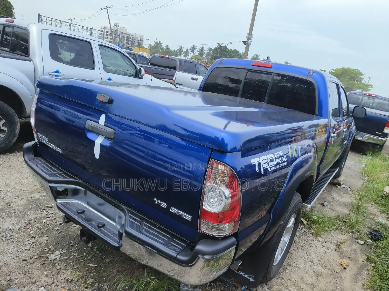 Toyota Tacoma V6 4dr Double Cab 4WD 5.0 ft. SB (4.0L 6cyl 5A) 2015 Blue