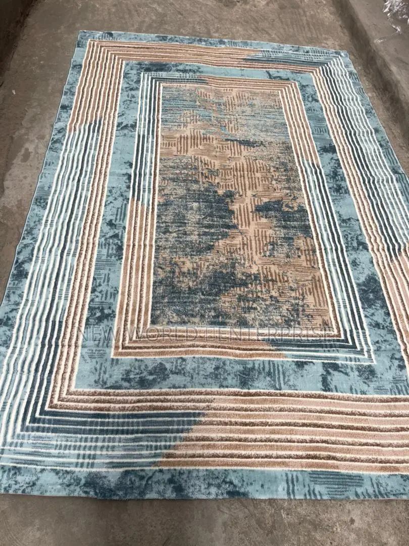 Modern Turkish Centre Rug