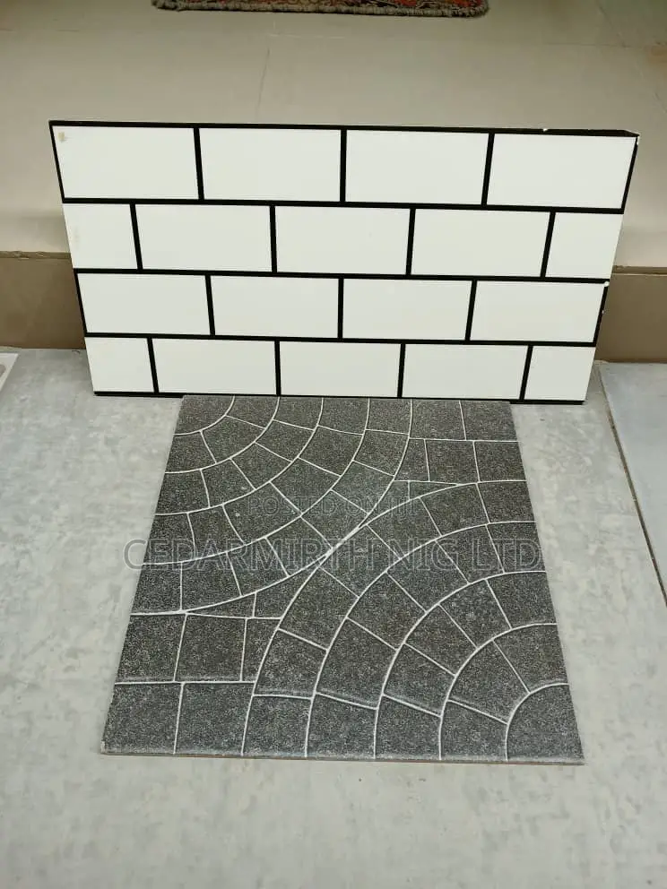 Bathroom Black White Tiles