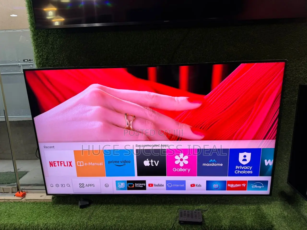 Samsung 75-inch Qled Q80 Series Ultra HD Smart TV